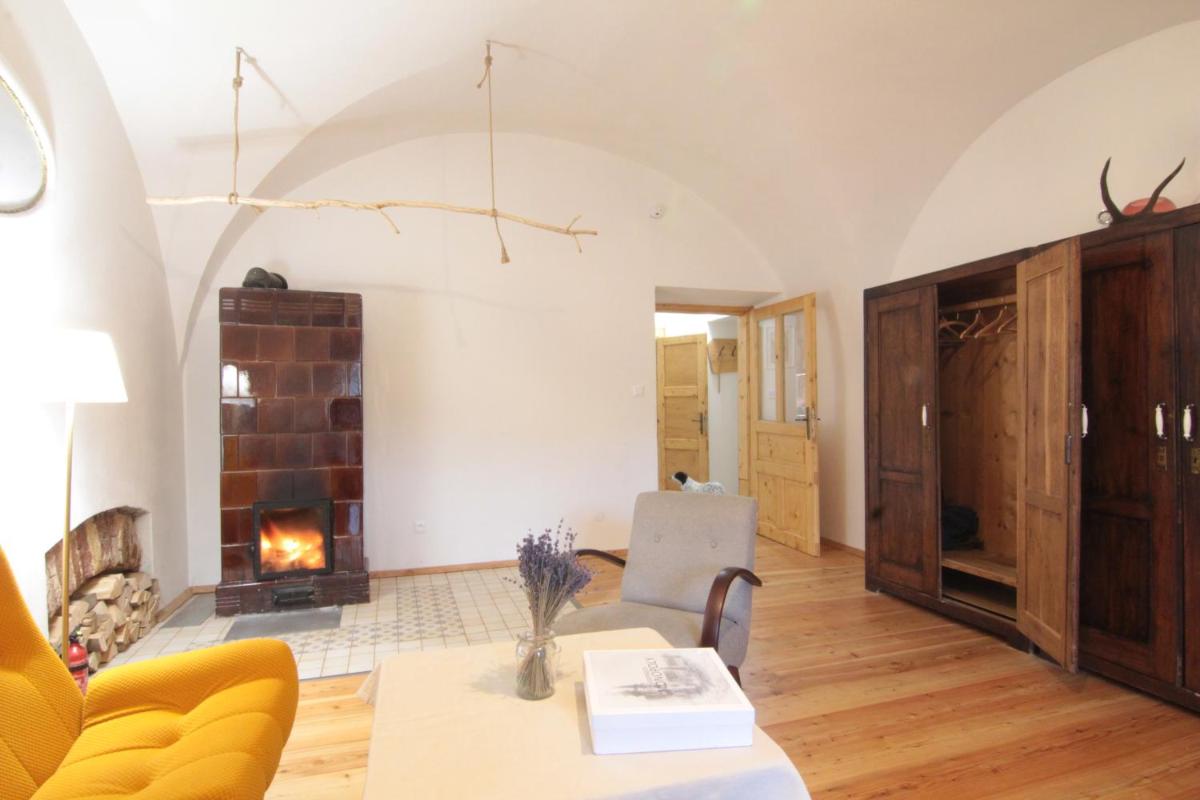 Apartmán Tri Klenby - Housity