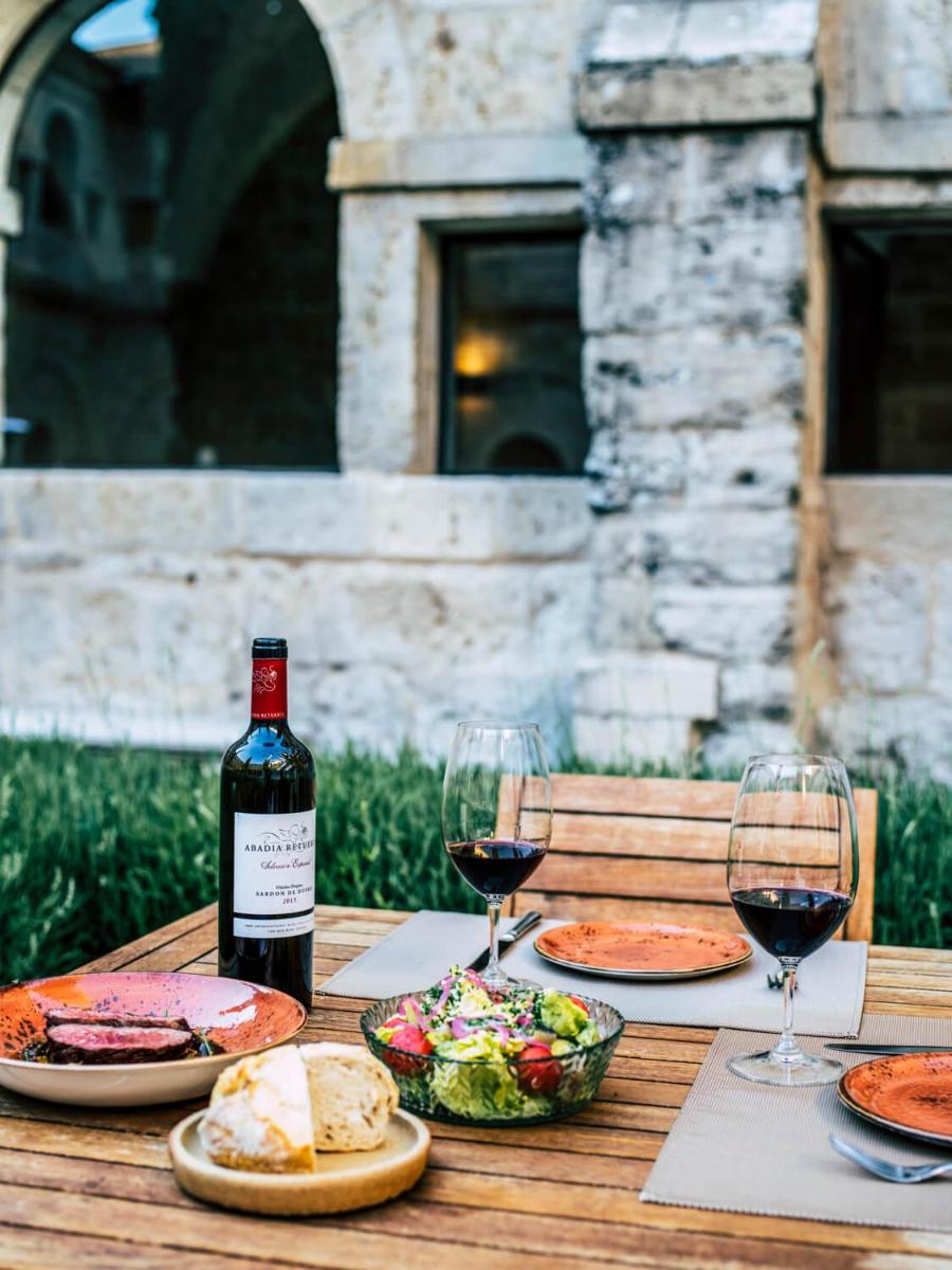 Bebidas en Abadia Retuerta LeDomaine