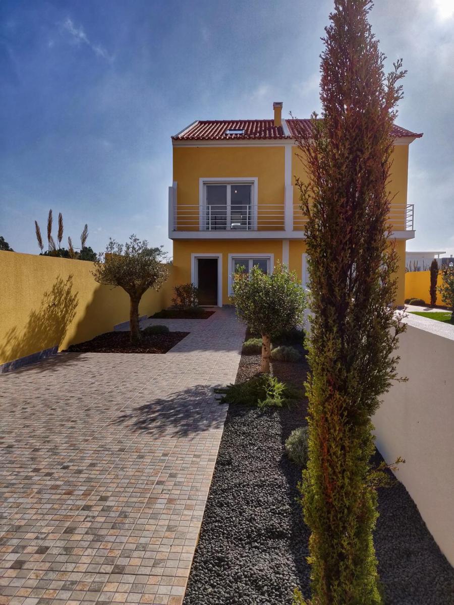 Lemon Tree House - Housity