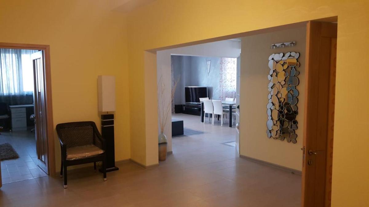 Private house in the center of Yerevan - Housity