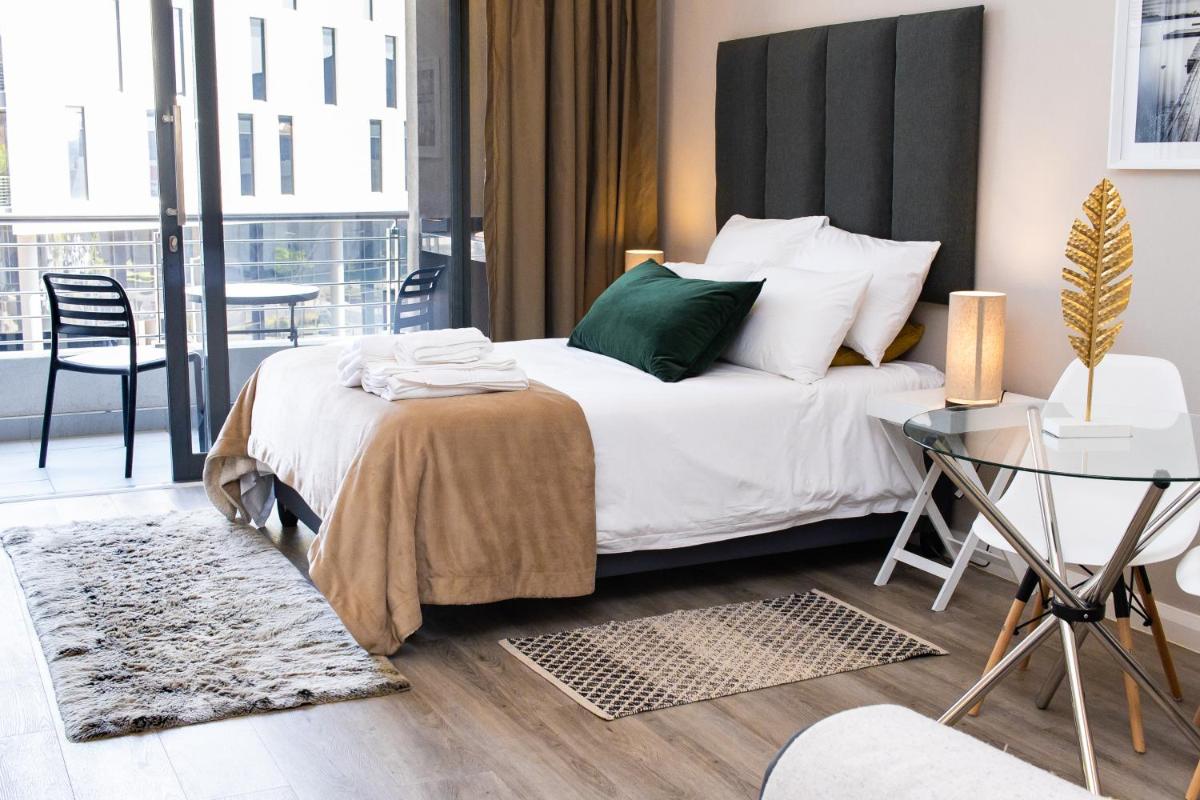 Menlyn Residence - Luxury Studio Apartment - Housity