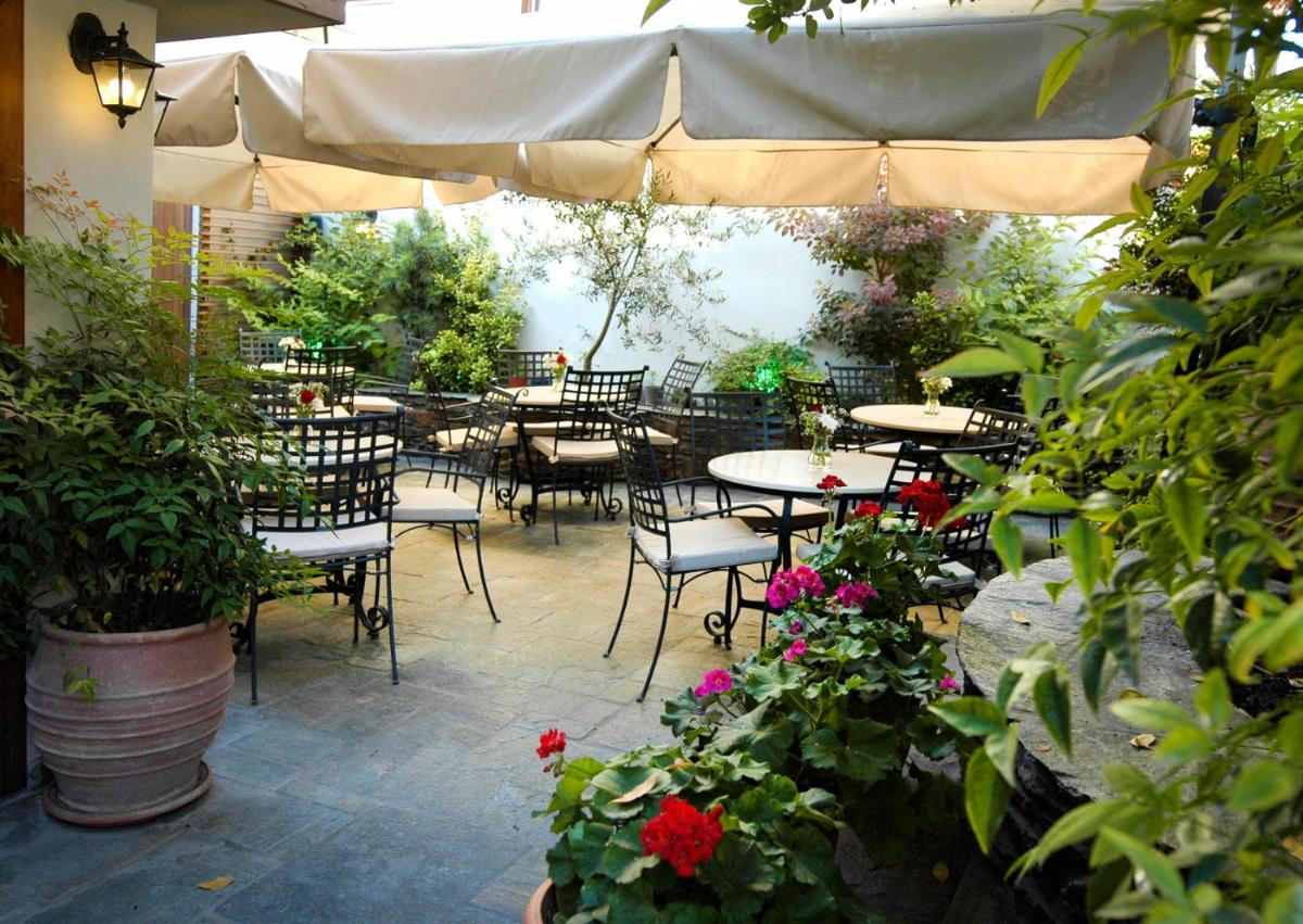 Marelia Hotel - Housity