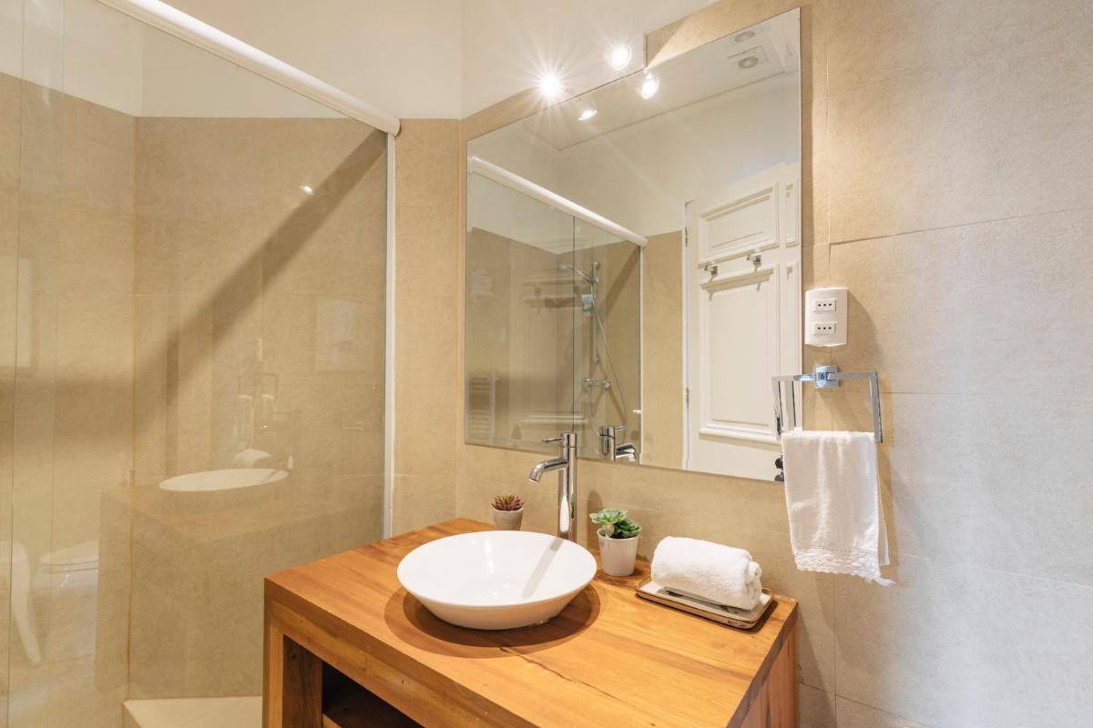 Casablu Hotel - Housity