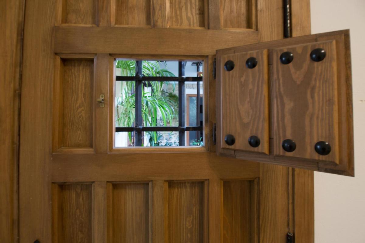 La Sultana Apartamentos - Housity