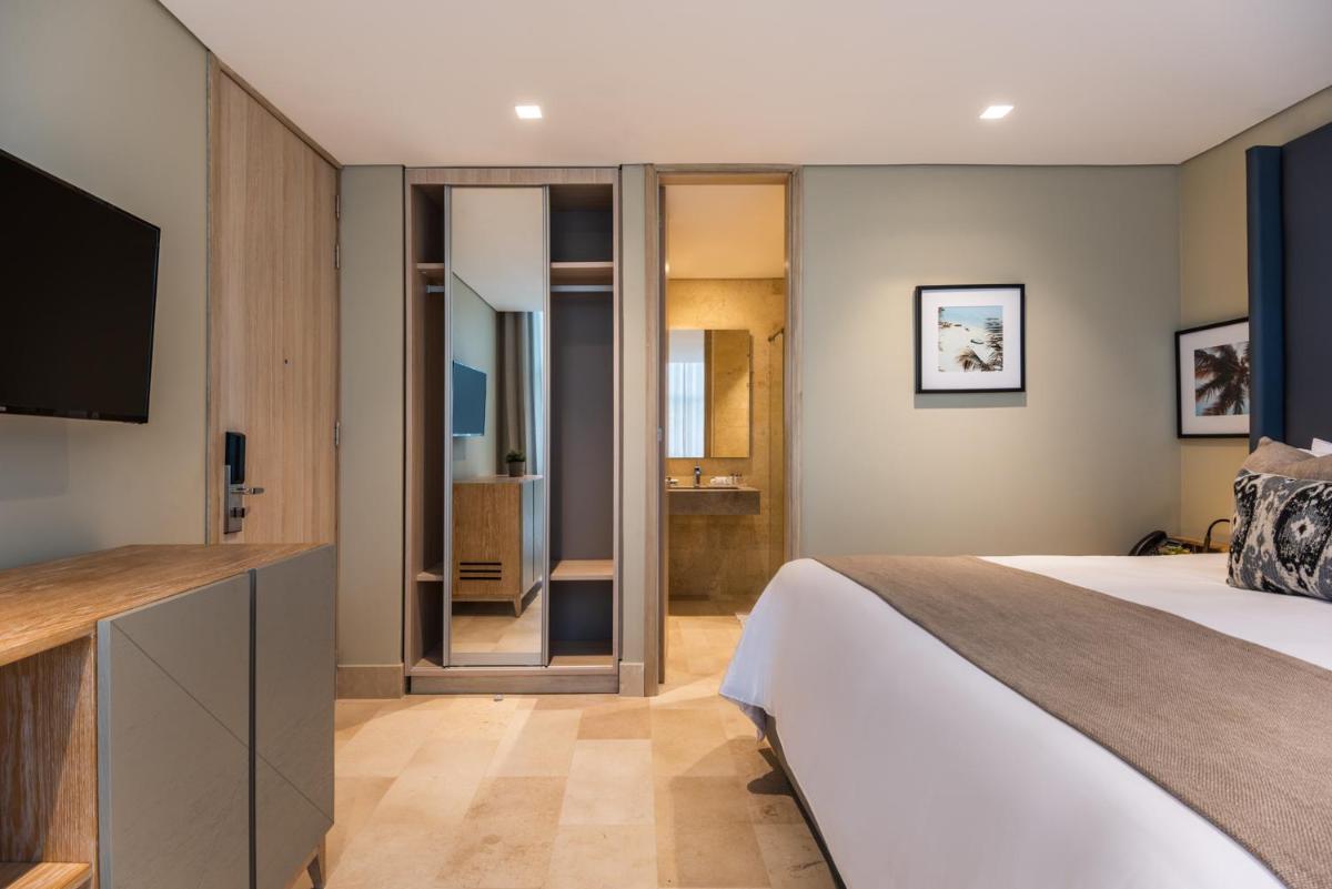 Oz Hotel Luxury - Housity