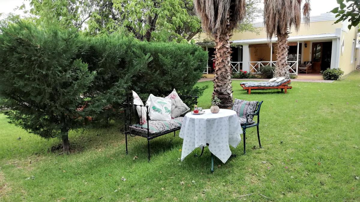 Saxe-Coburg Lodge - Housity