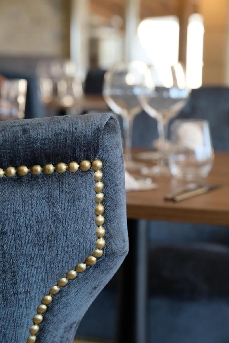 Coin salon dans l'établissement Le Belvédère Hotel et Bien être
