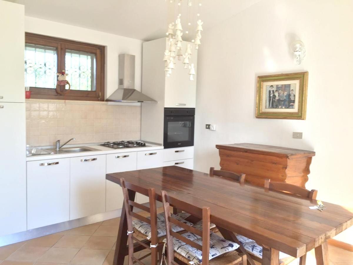 Suitetrails - 2 bedrooms house with enclosed garden and wifi at Mogliano