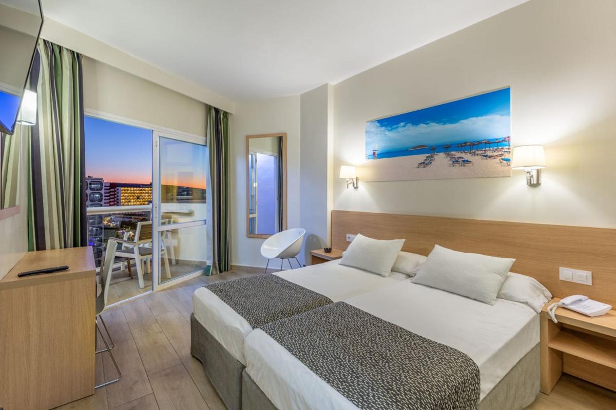 Cama o camas de una habitación en Hotel Samos