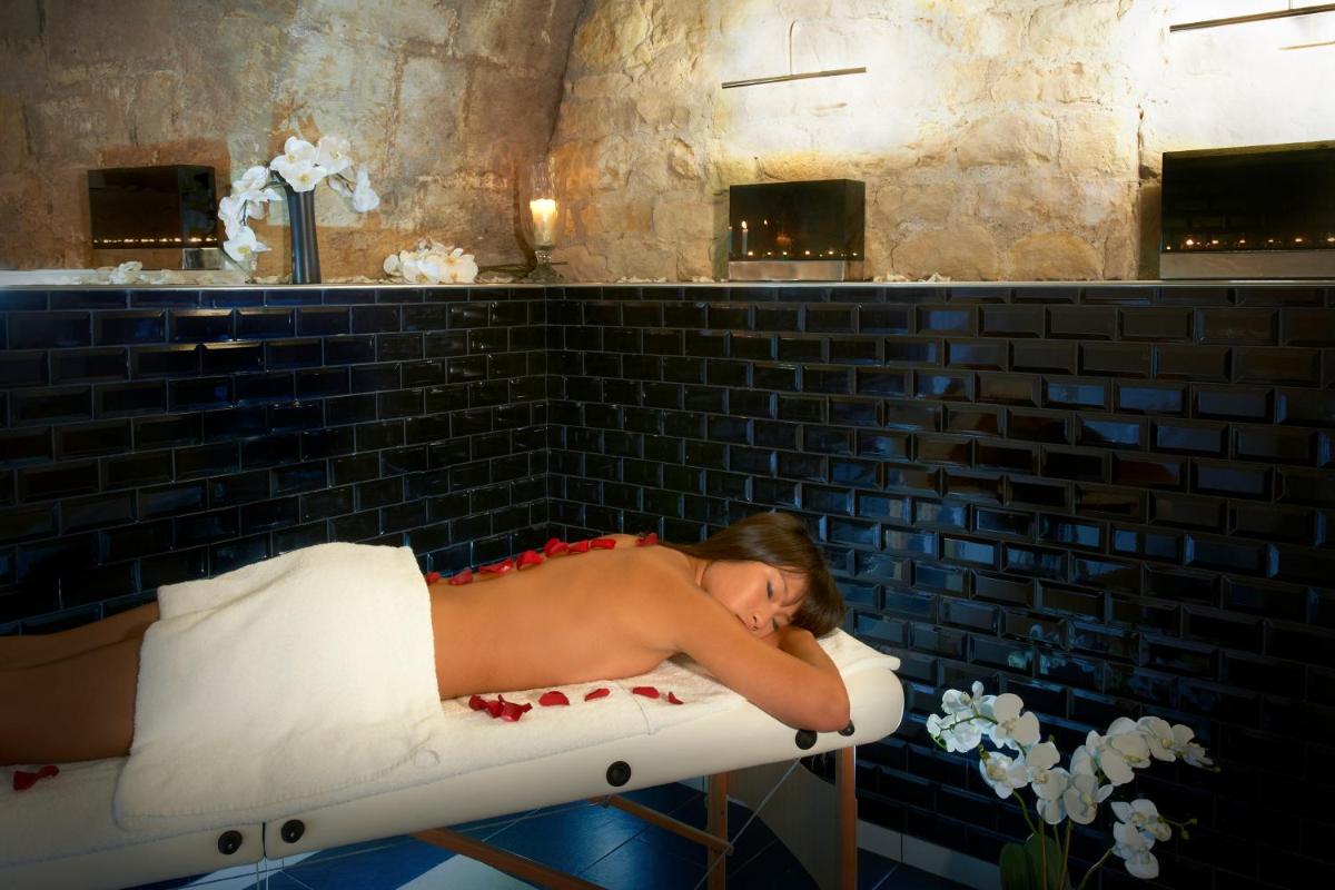 Spa ou équipements de bien-être de l'établissement Art Hotel