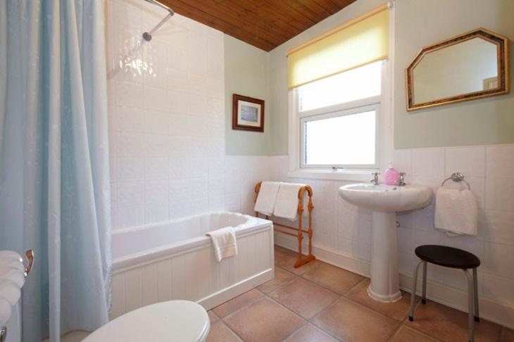 Lincoln Guest House - Housity