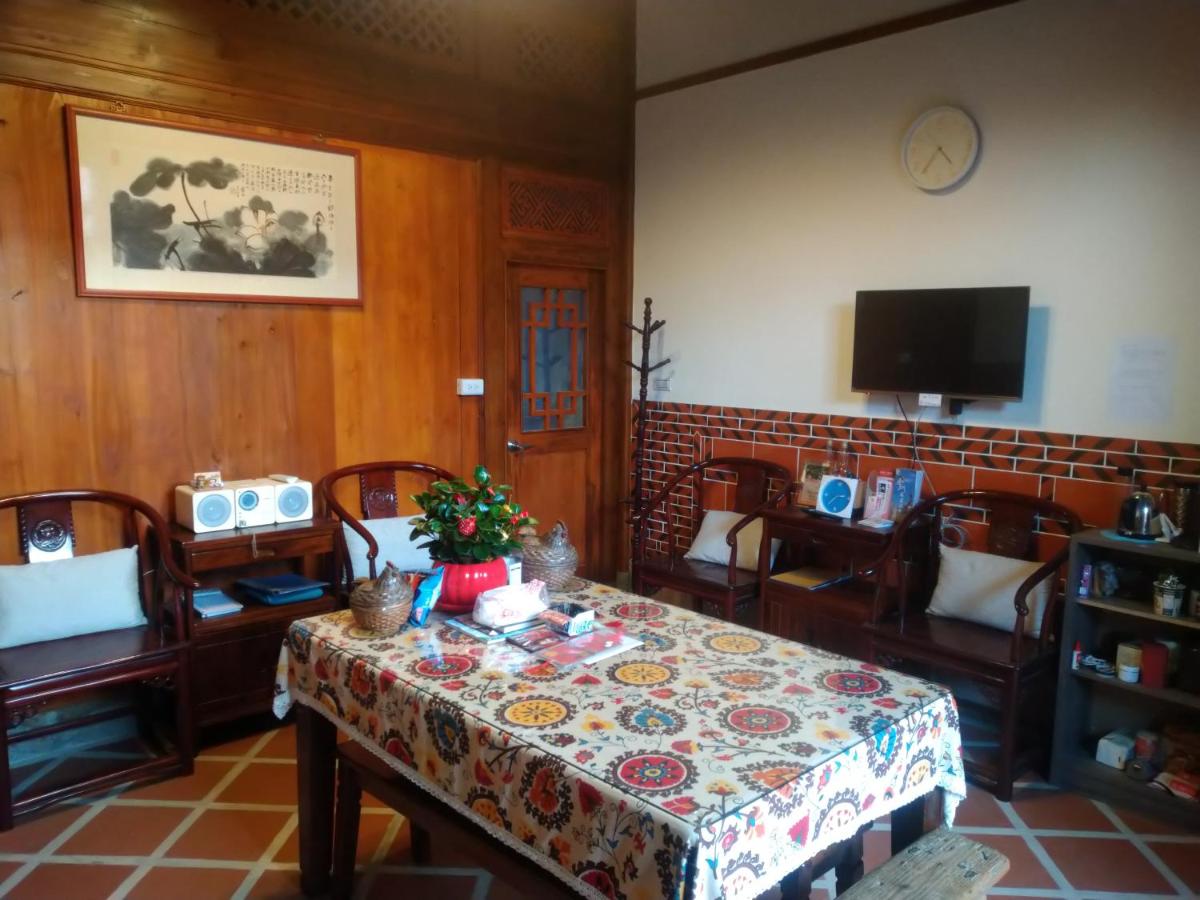 Lanhu Song B&B - Housity