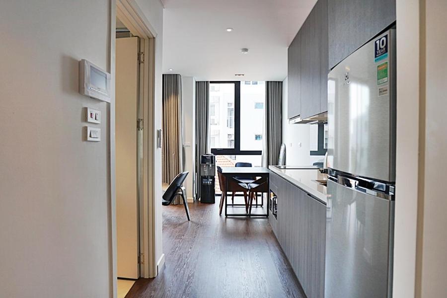 Hanoi Home 3 - Luxury Apartment in Tay Ho street - Housity