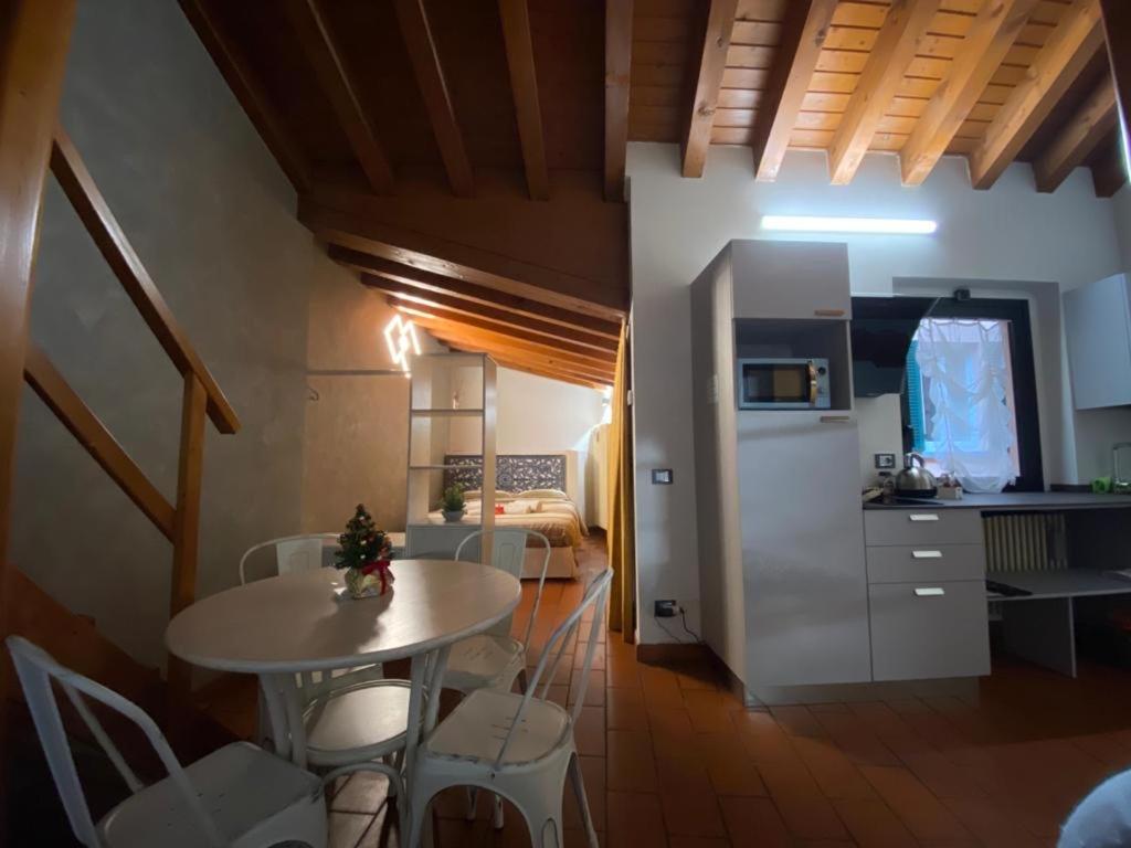 CENTROLAGO - Housity
