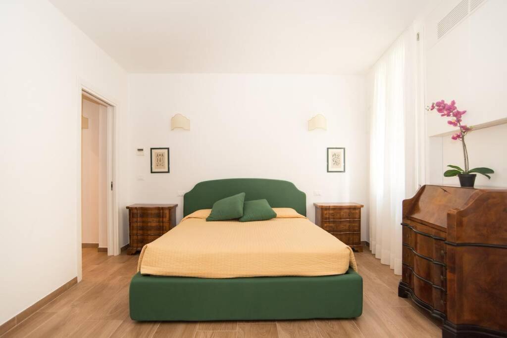 SAINT MARK CANAL VIEW - Housity