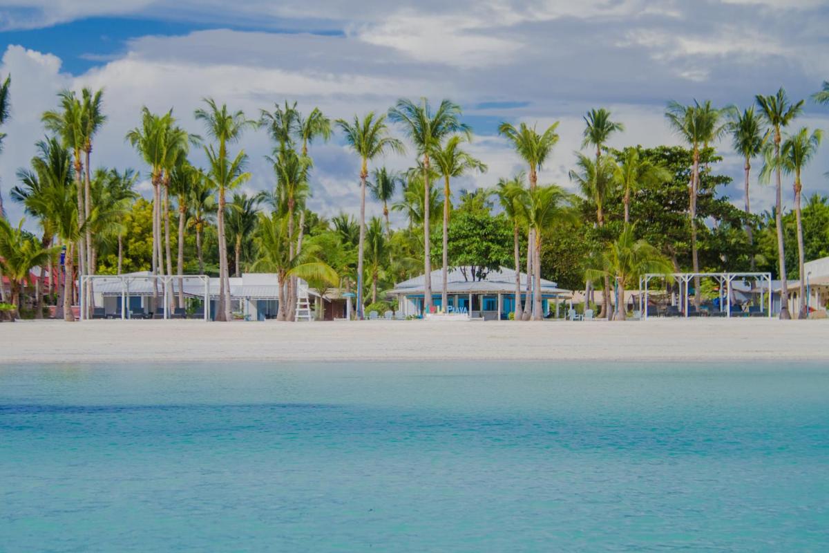 La Playa Estrella Beach Resort - Housity