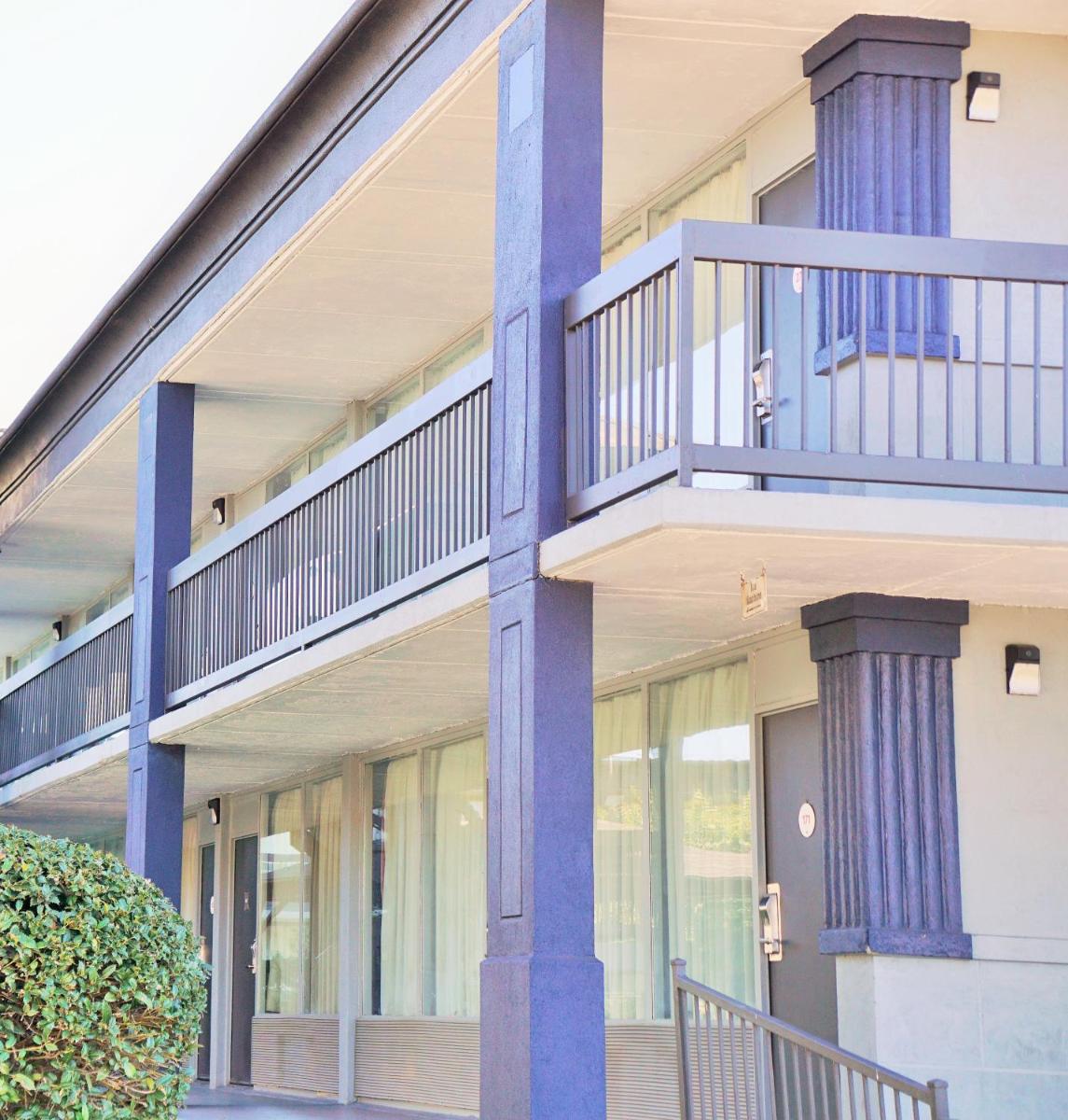 Hotel Elev8 - Housity