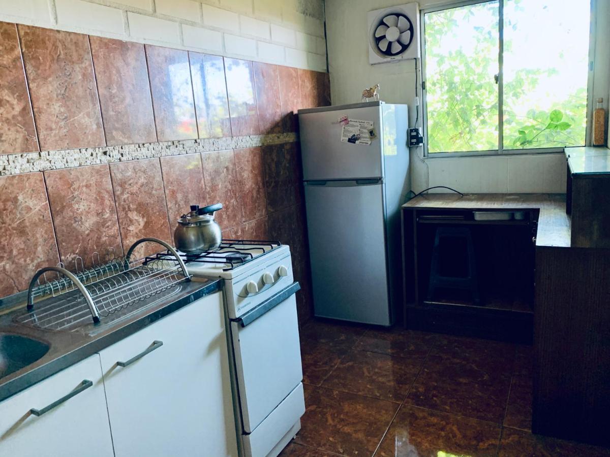 Los Lirios House - Housity