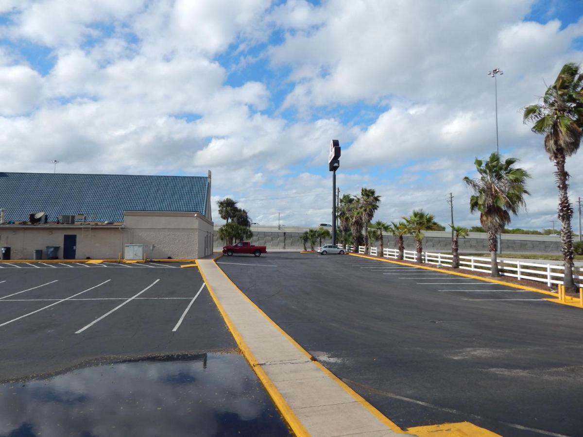 Knights Inn - Plant City - Housity
