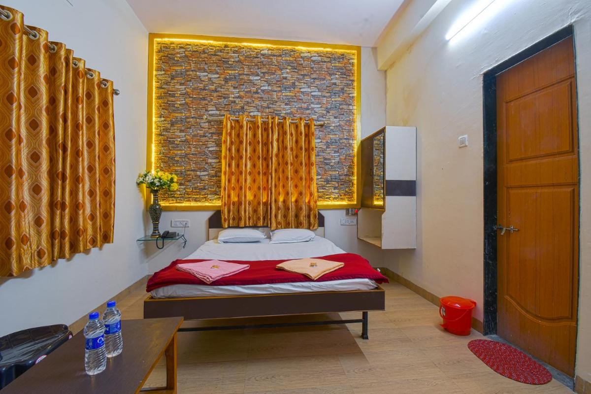 Hotel Anand Resort - Housity