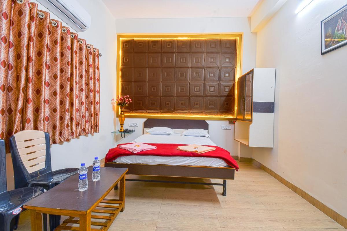 Hotel Anand Resort - Housity