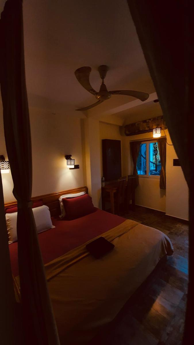 Little Island (Beach Cafe & Guest House) - Housity