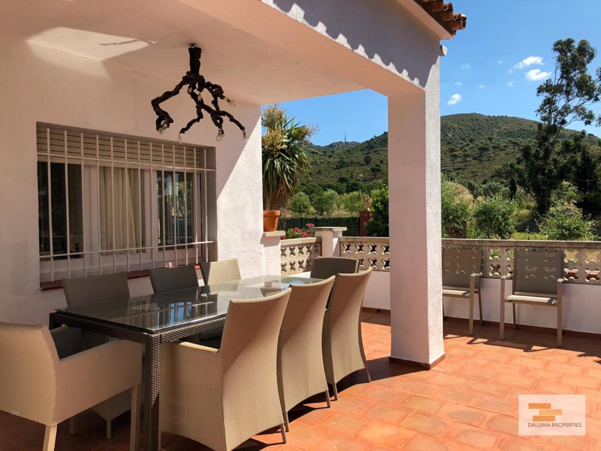 Villa Costa Brava 10 mins from the sea - Housity