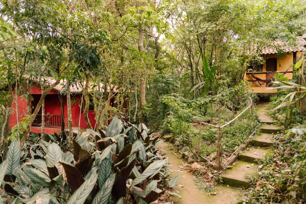 Chalés do Beto em Macacos - Housity