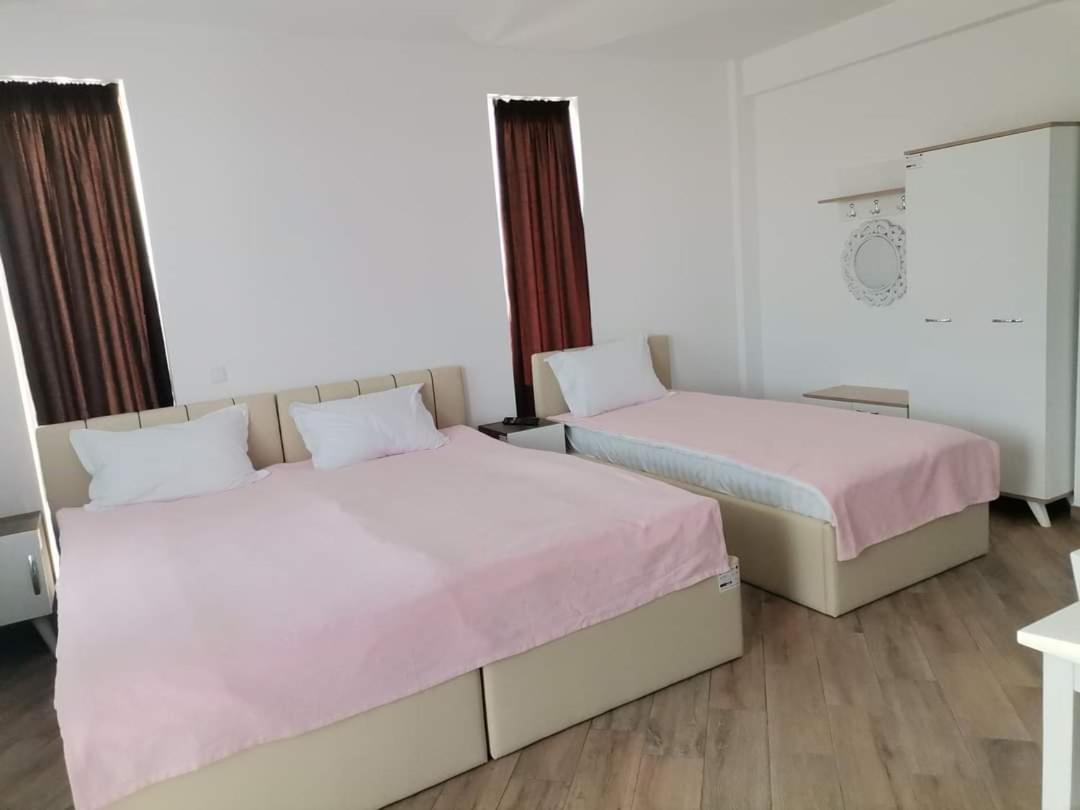 Conacul Domnitelor Self-service - Housity