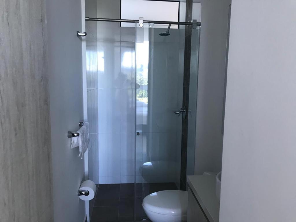 Hermoso Apto con vista a la sierra y a Cabo Tortuga en el sector del Irotama en Santa Marta - Housity