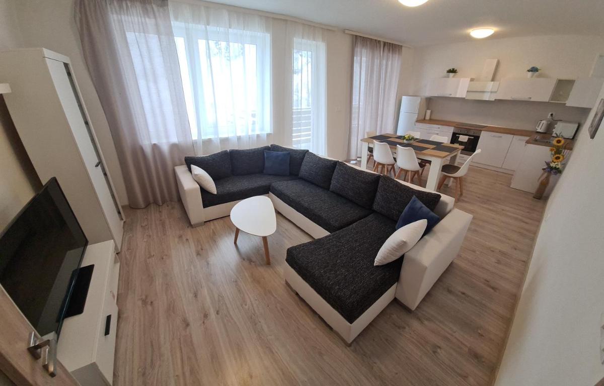 Apartmány Šafrán - Housity