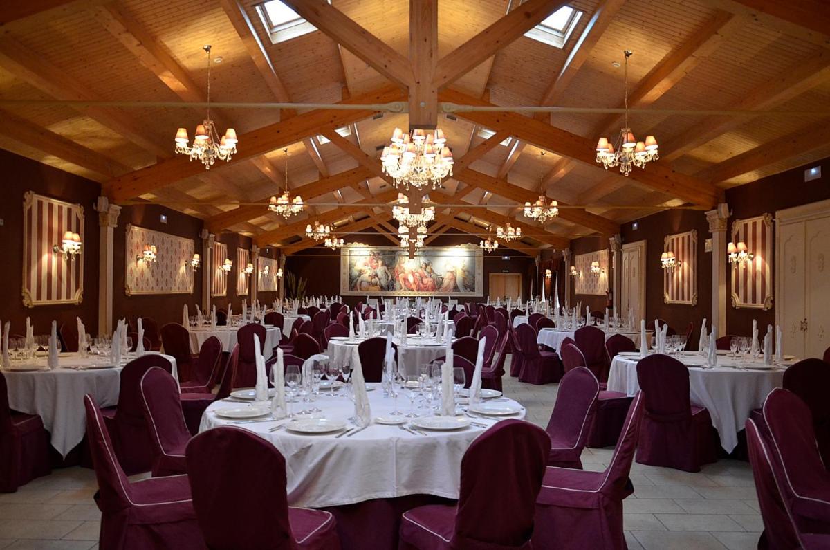 Hospedium Hotel Vittoria Colonna - Housity