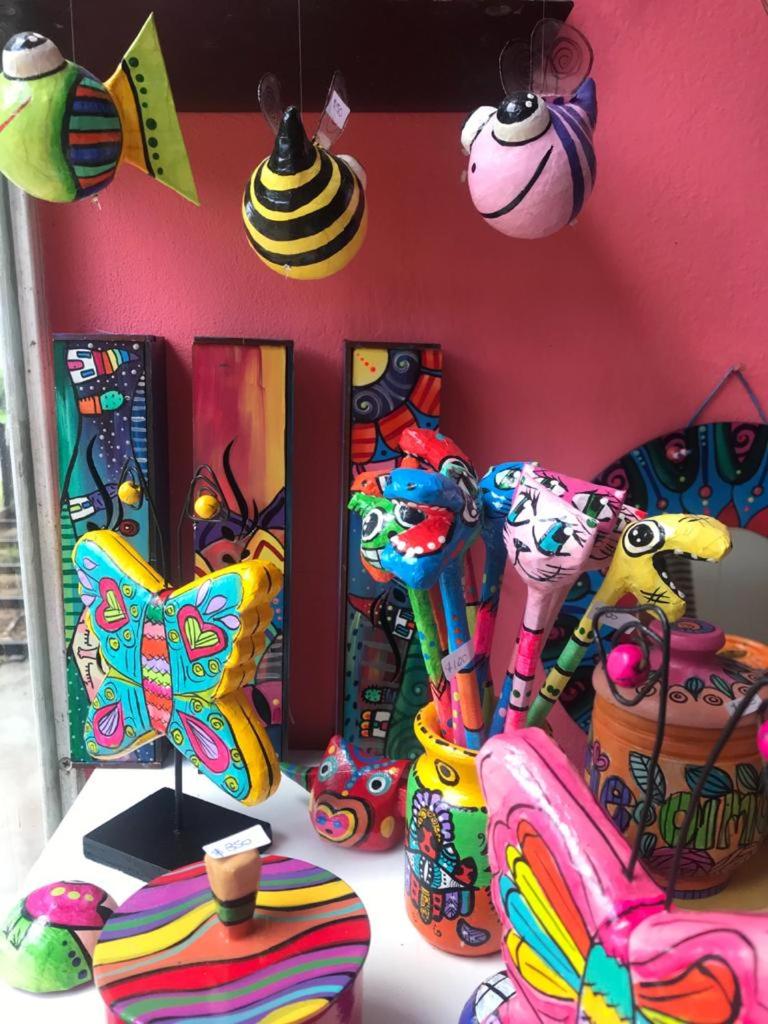 Hostel Avetaia - Housity