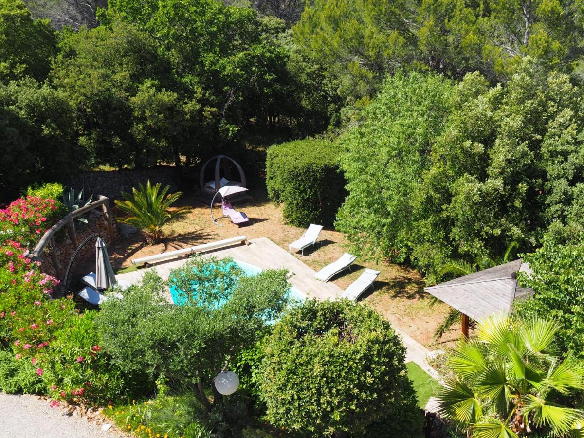 Domaine de la Borie YourHostHelper - Housity