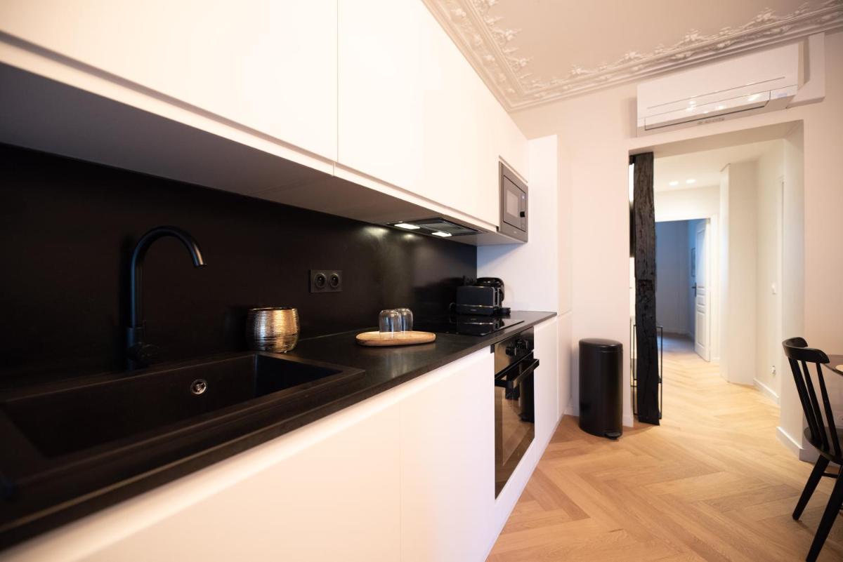 Luxury apartments in Paris Center - Housity