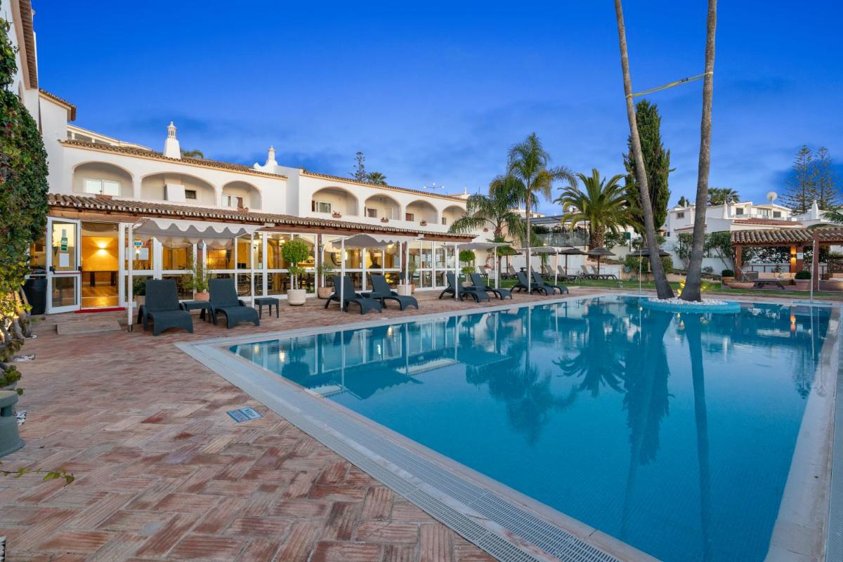 A piscina em ou perto de Cerro Da Marina Hotel - Adults Only