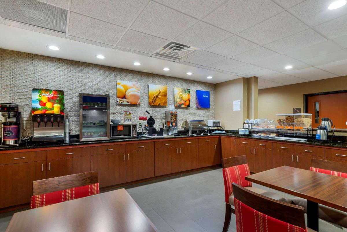 Comfort Inn & Suites Montgomery Eastchase - Housity