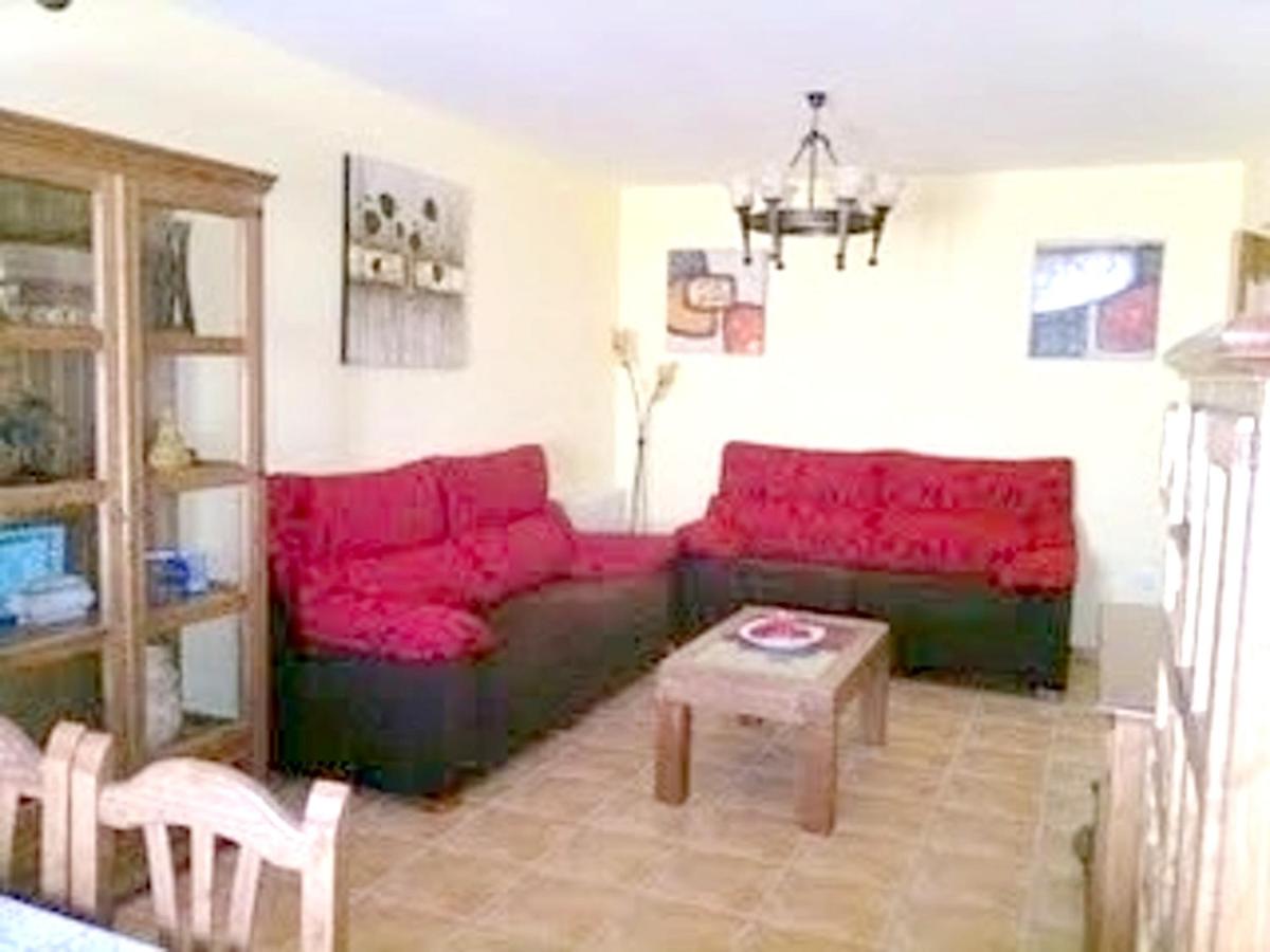 4 bedrooms house with furnished terrace at Castellar de Santiago - Housity