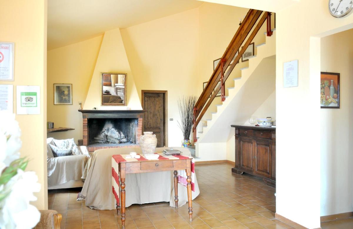Cosy House in Gattaia with Shared Pool - Housity