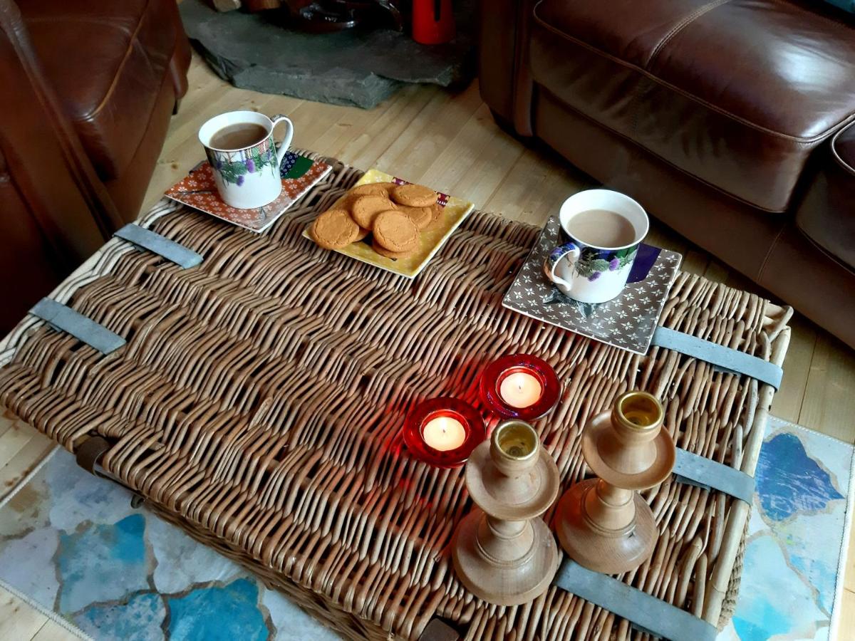 Off Grid Hideaway on the West Coast of Scotland - Housity
