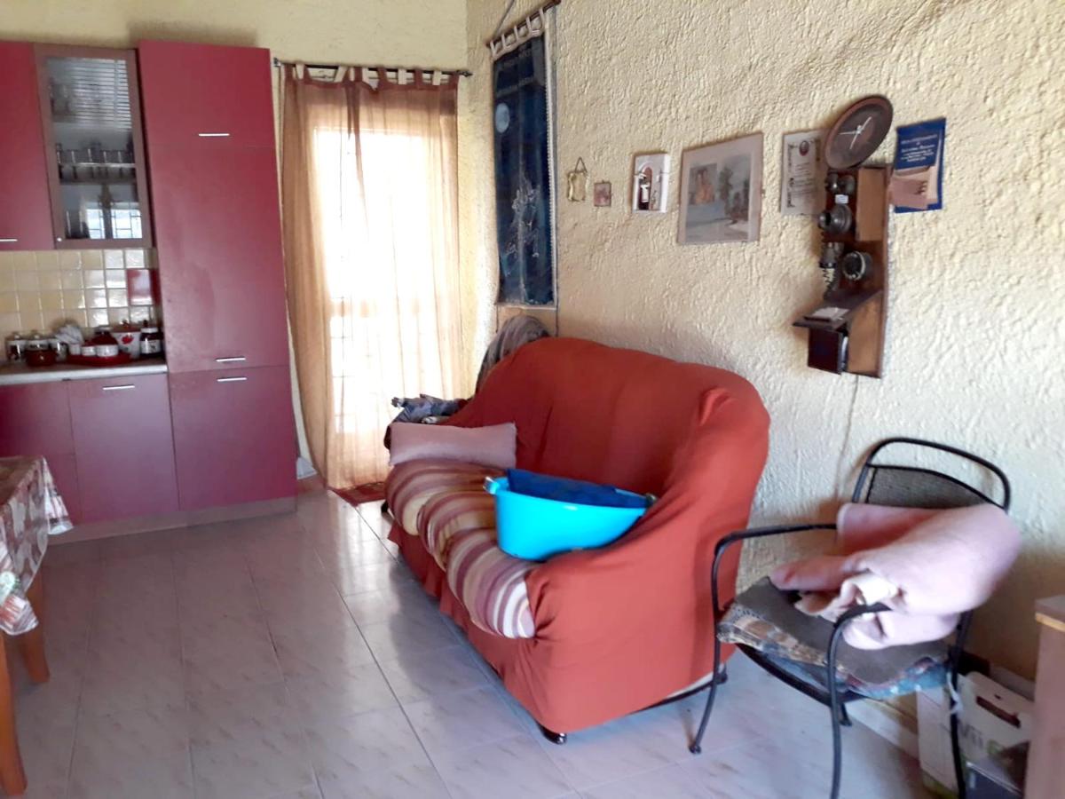 Suitetrails - 3 bedrooms apartement with jacuzzi and furnished terrace at Floridia