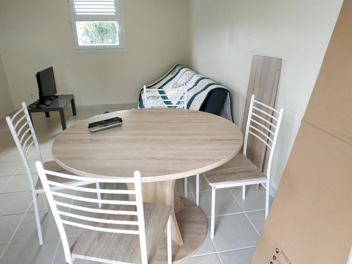 Studio coconique au cœur du Lamentin avec jardin, 32 m² - Housity
