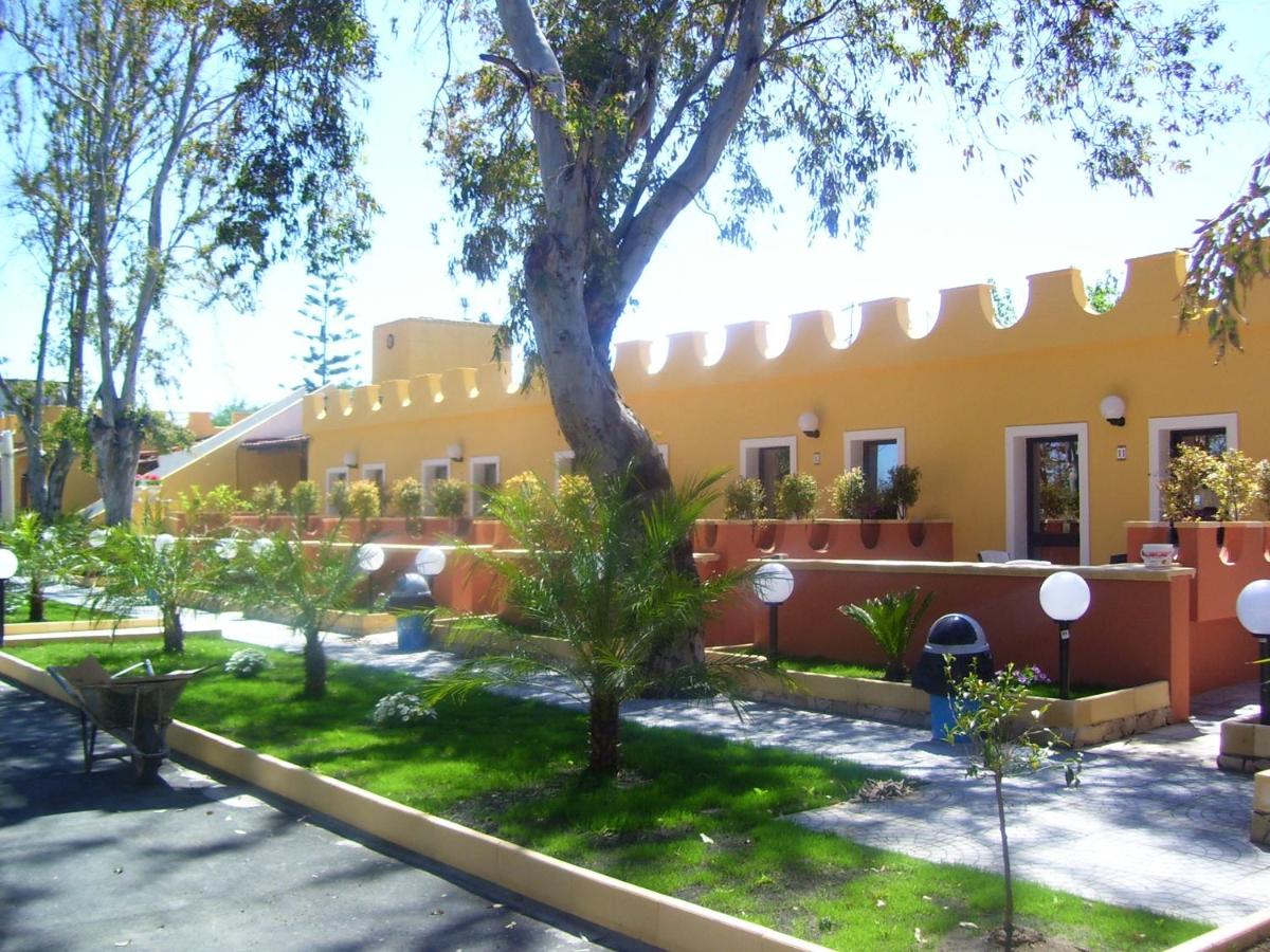 Bright Apartment in Vaccarizzo delfino 60 m² with pool - Housity
