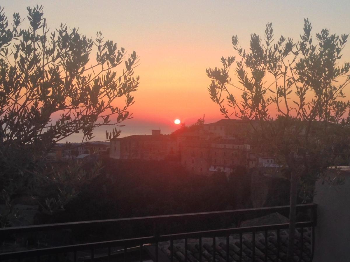 Charming house in Rossano with sea view - Housity