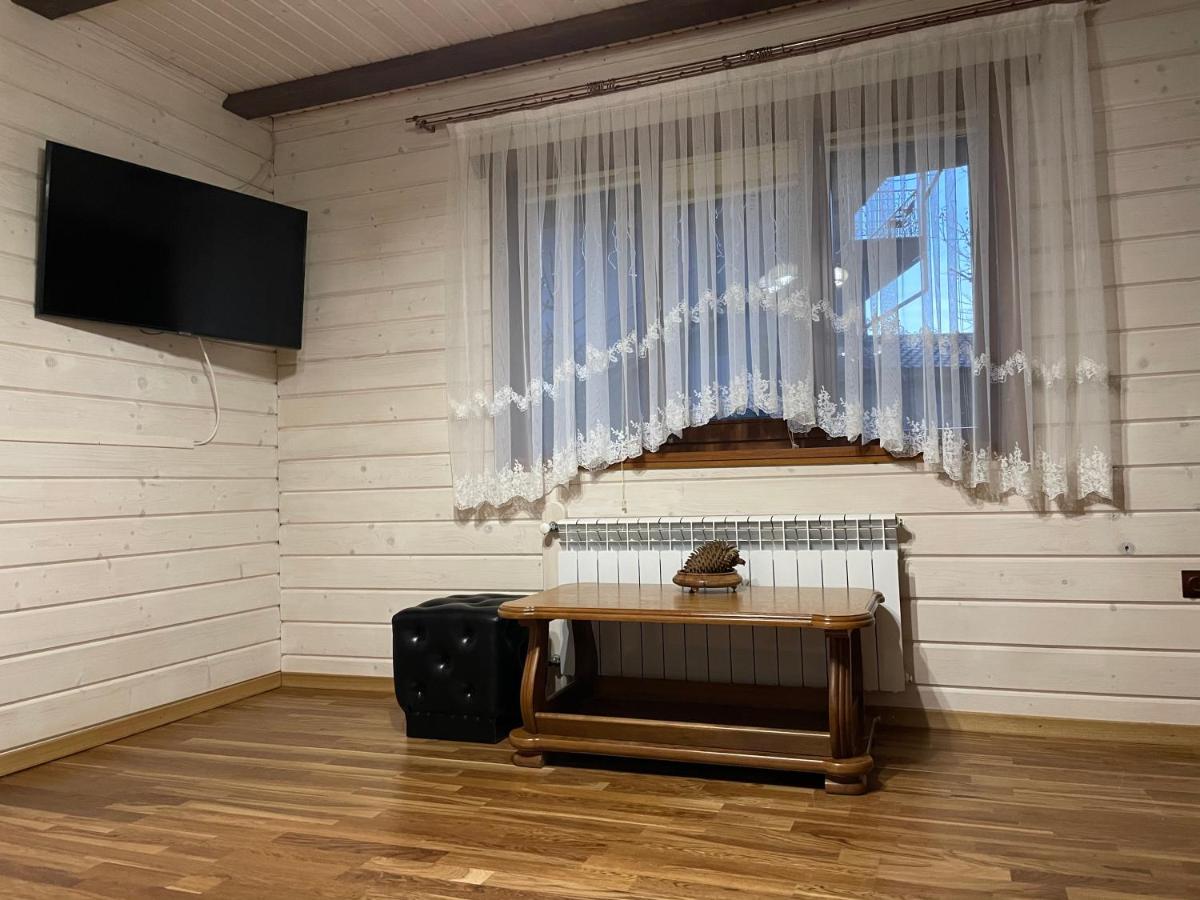 Апартаменти на Підгірній - Housity