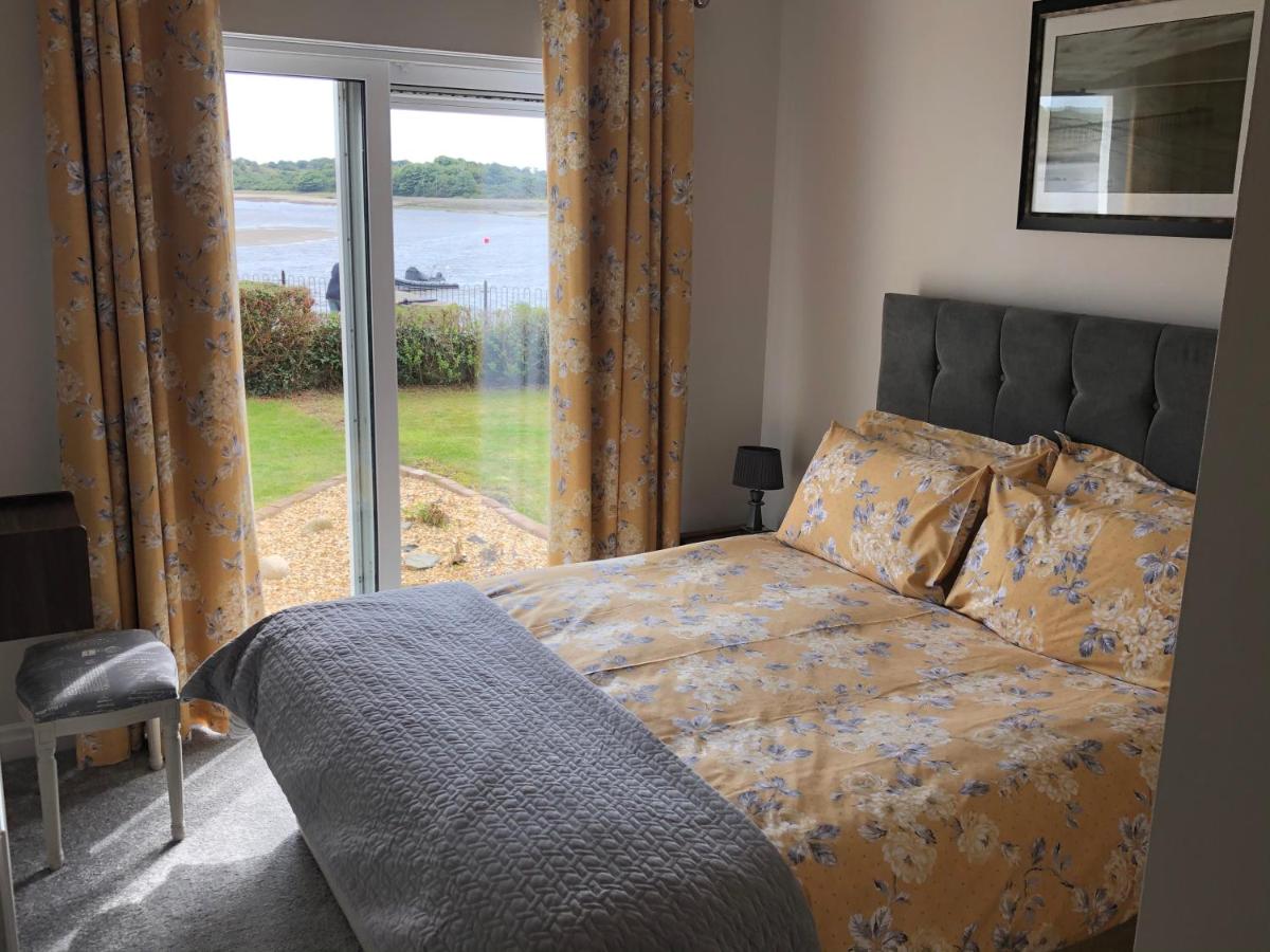 Immaculate 3-Bed Apartment in Dundrum Co Down - Housity