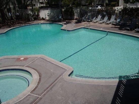 Ocean view AC heated Pool jacuzzi Tennis bikesPool table foosball bikes - Housity