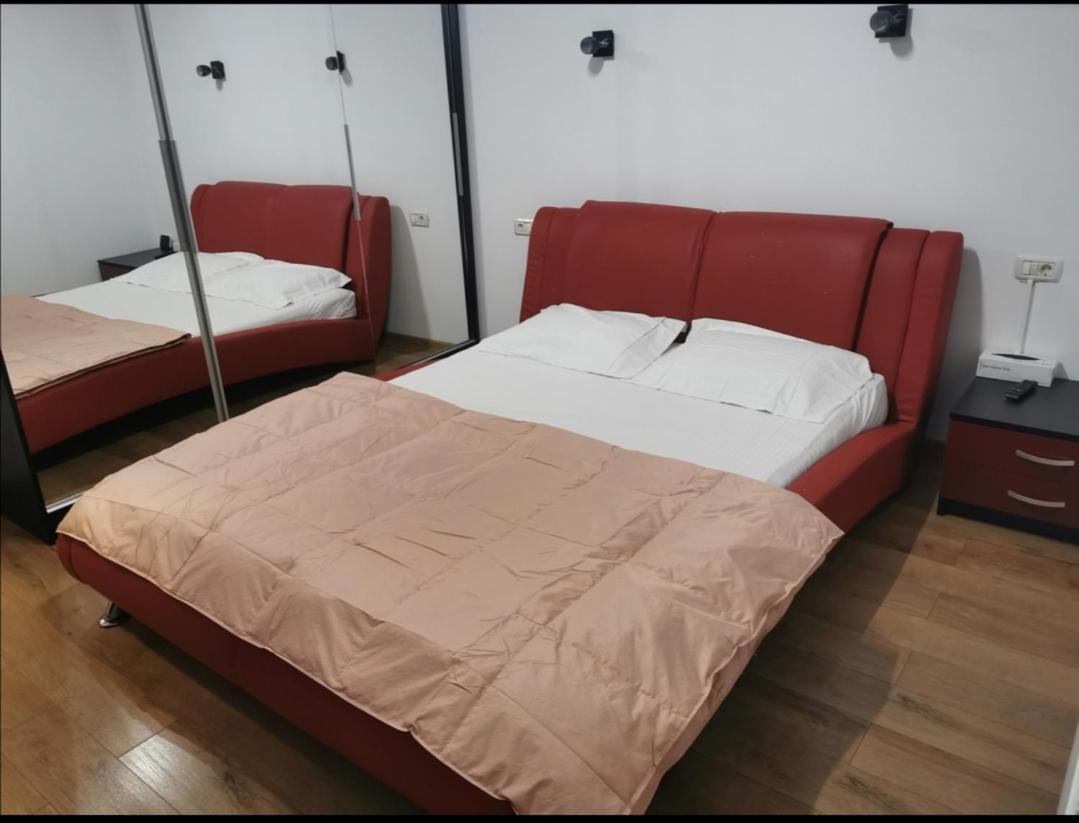 Jolie Luxury Apartment - Housity