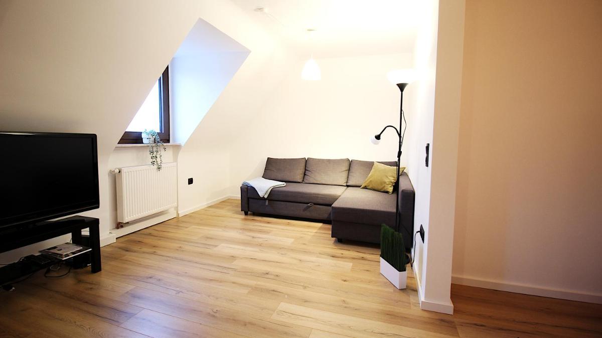 Central city apartment - direct view of Main and fortress - Housity
