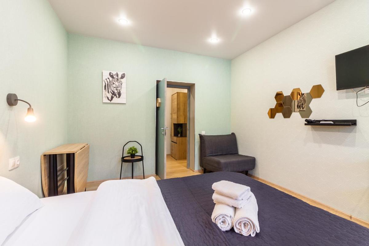 Апартаменты MONday в центре Казани с видом на живописный канал, бесплатная парковка - Housity